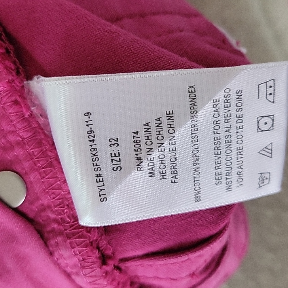 Pants - Picture 3 of 4